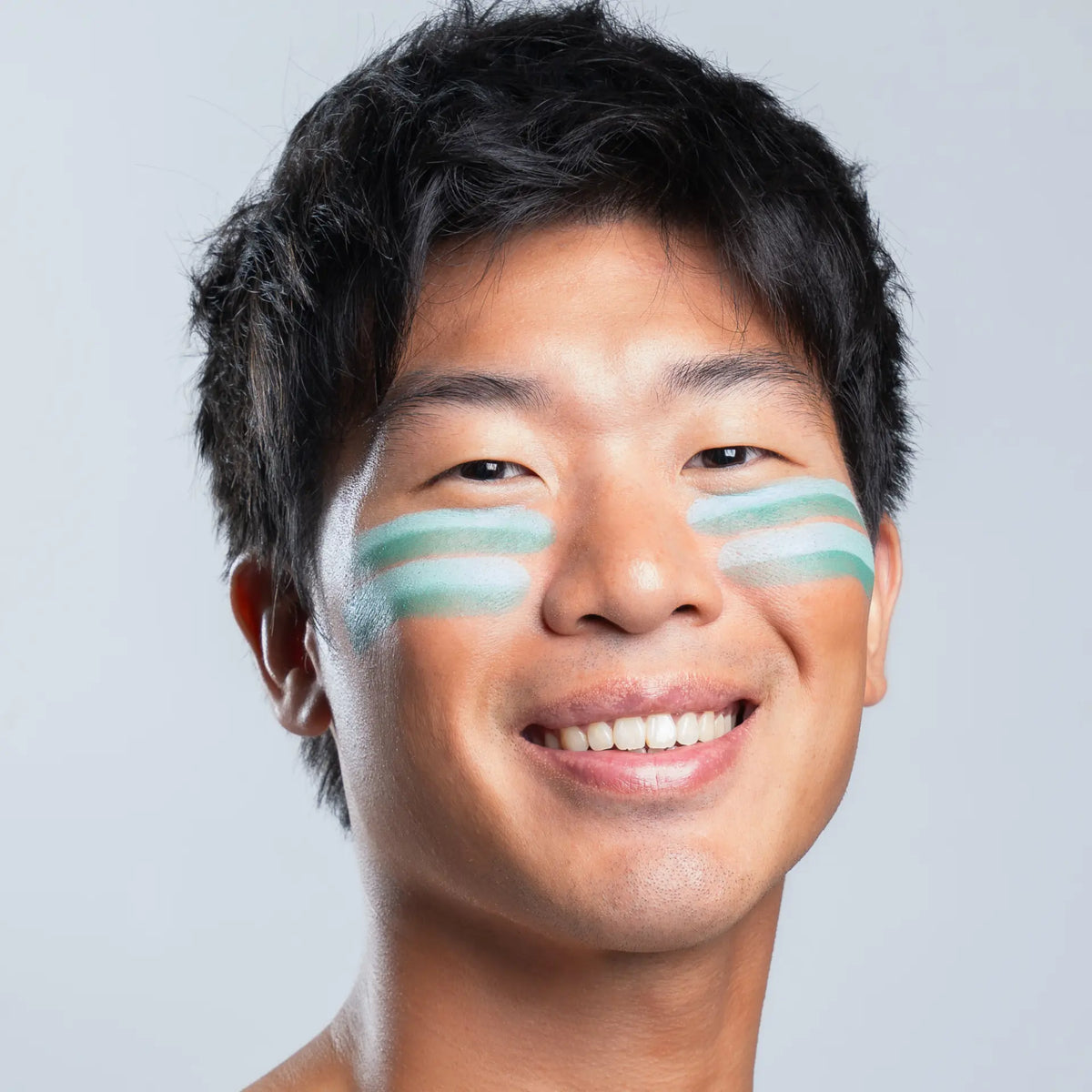 Jade zinc stripes on cheeks